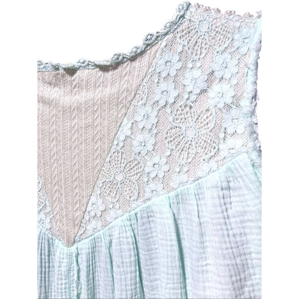 POL Embroidered Pearl Open Front Vest Boho Lace Sleeveless Cardigan Pale Mint L - Picture 9 of 9